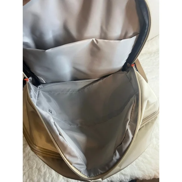 NWT $70 Adidas Core Advantage 4 Beige Backpack Unisex Large - Picture 6 of 14